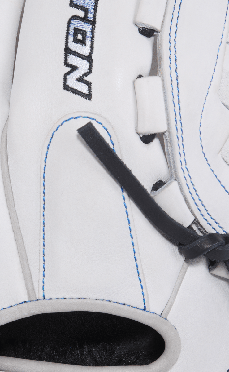 Easton Professional Collection Fastpitch Series 12.5" Outfield Softball Glove