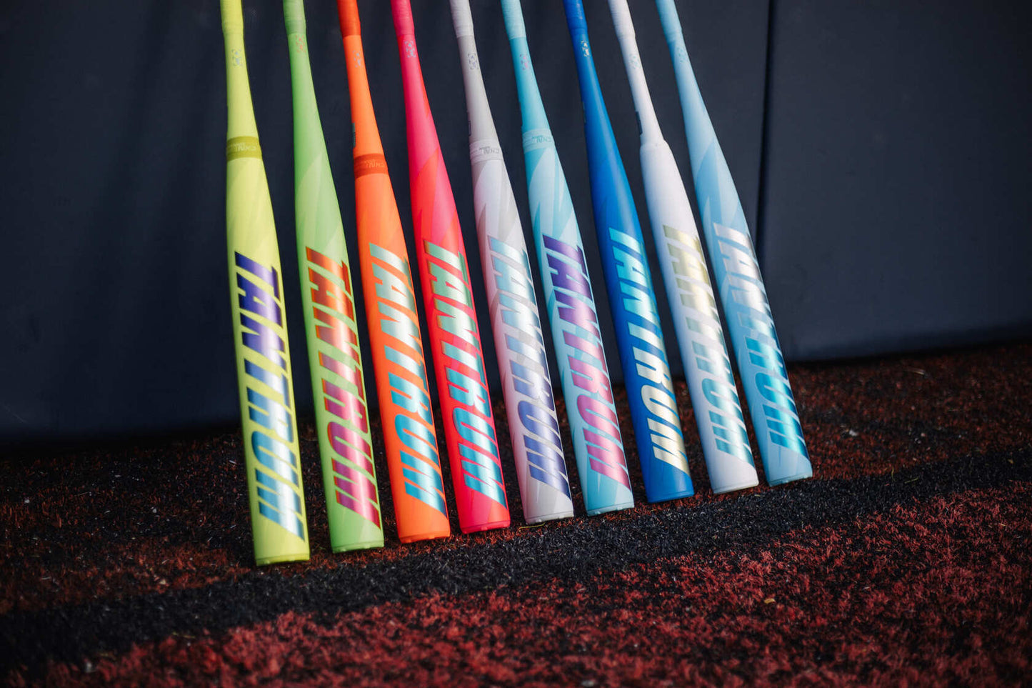 2026 Easton Tantrum 2-Piece Balanced USSSA Slowpitch Softball Bat - ESU6TNTB