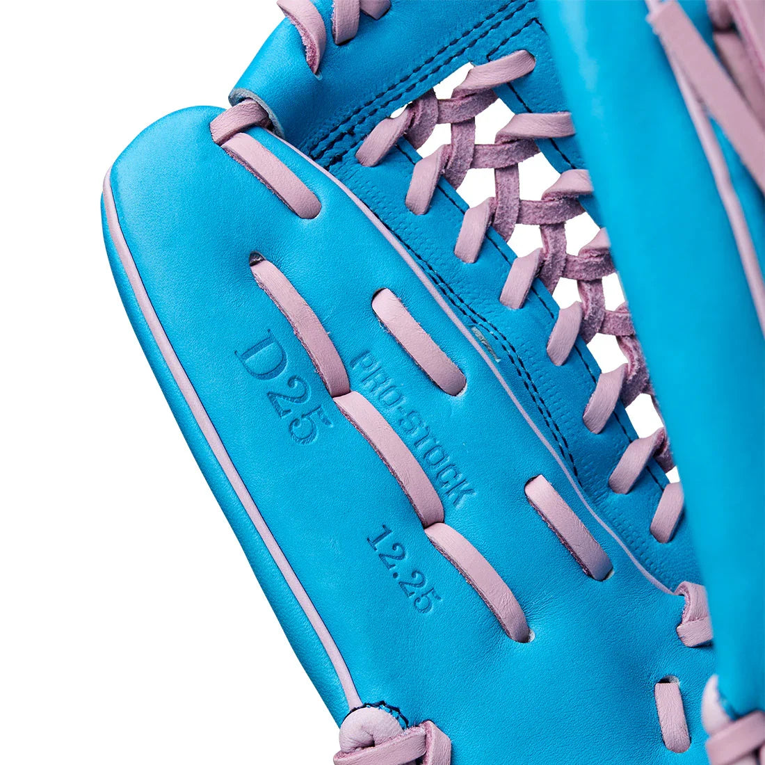 Wilson A2000 D25 12.25" Winter Collection Pitcher’s Glove: WBW1039381225