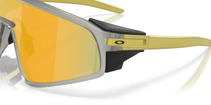 Oakley Latch Panel Glasses