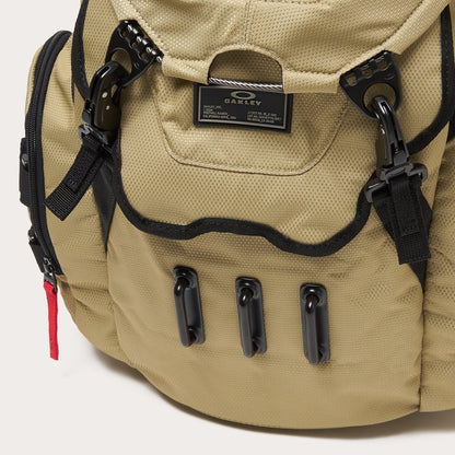 Oakley Bathroom Sink RC Backpack
