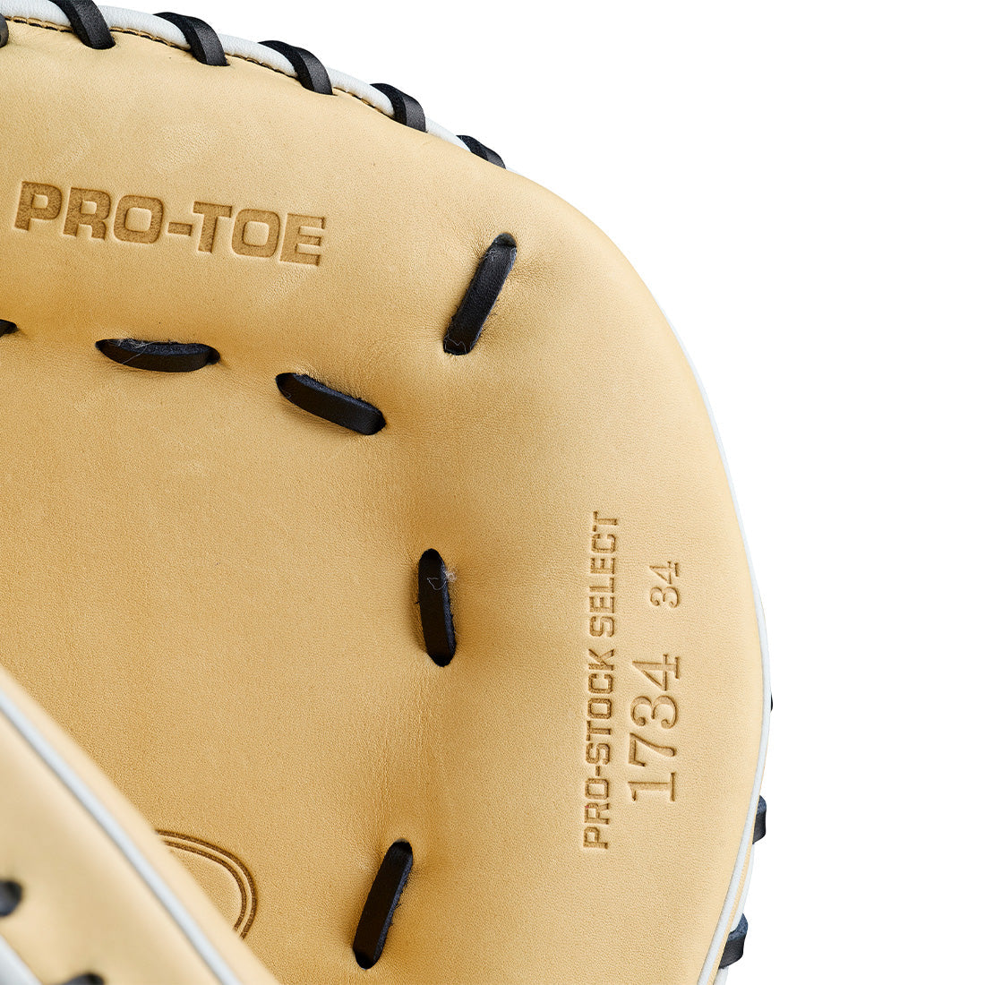 2027 Wilson A2K® 1734 34” Baseball Catcher’s Mitt: WBG10701RT34