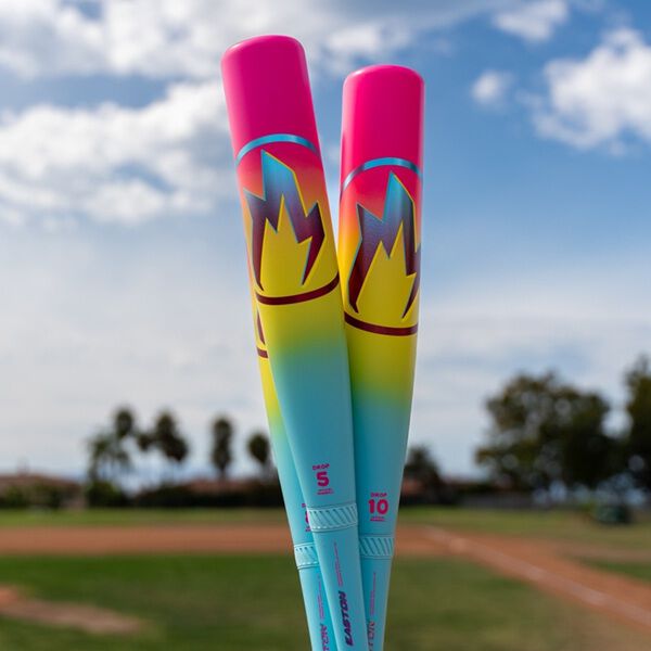 2026 Easton Hype Fire (-5) 2 3/4" USSSA Baseball Bat: EUT6HYP5 (DEMO)