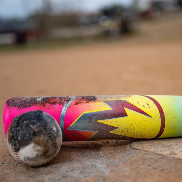 2026 Easton Hype Fire (-10) 2 3/4" USSSA Baseball Bat: EUT6HYP10 (DEMO)
