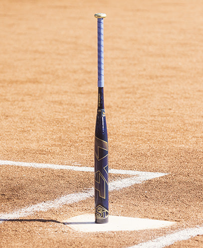 2025 Louisville Slugger LXT (-9) Fastpitch Softball Bat: WBL2995010 (DEMO)