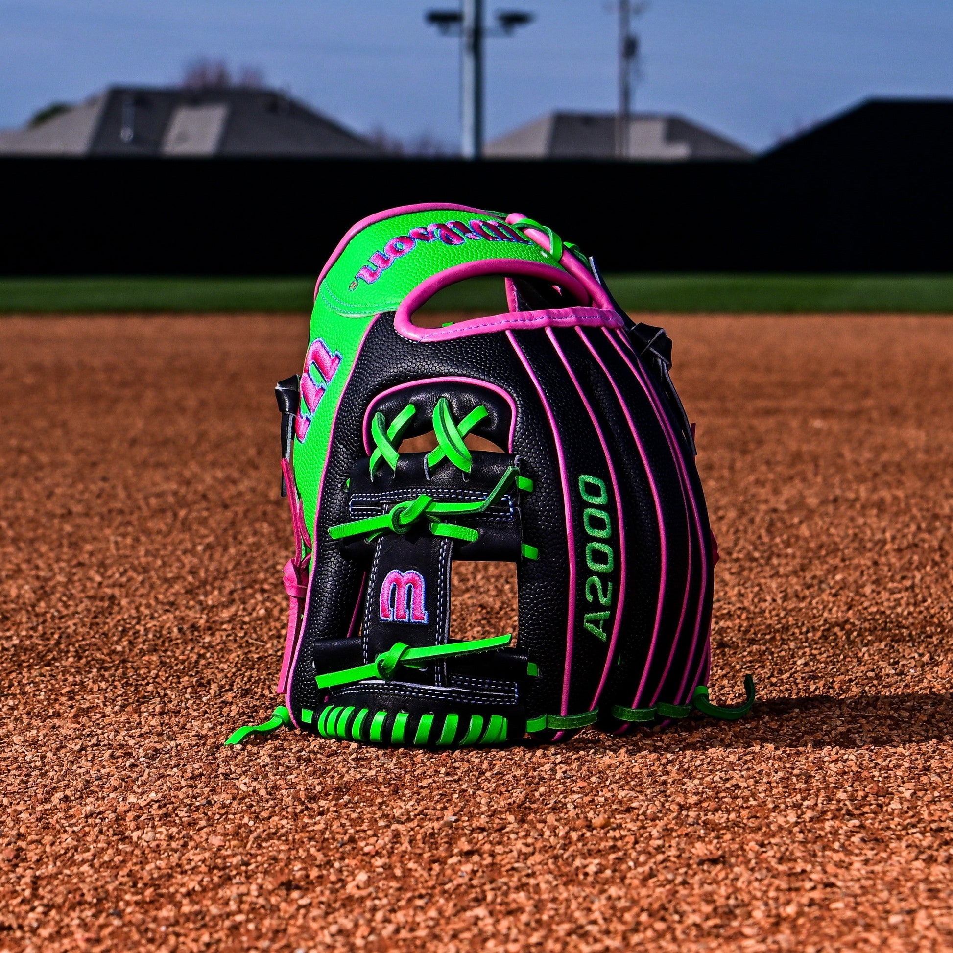 Wilson A2000 1786SS 11.5" Baseball Glove - Summer 2025: WBW103218115