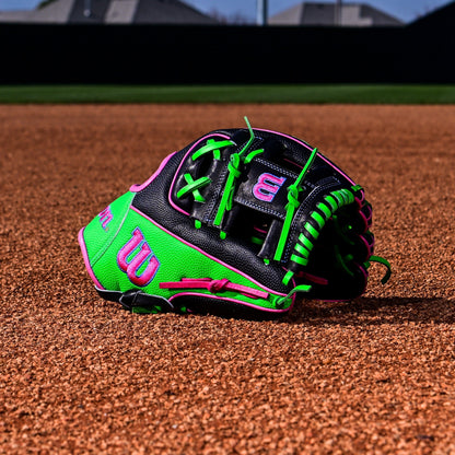 Wilson A2000 1786SS 11.5" Baseball Glove - Summer 2025: WBW103218115