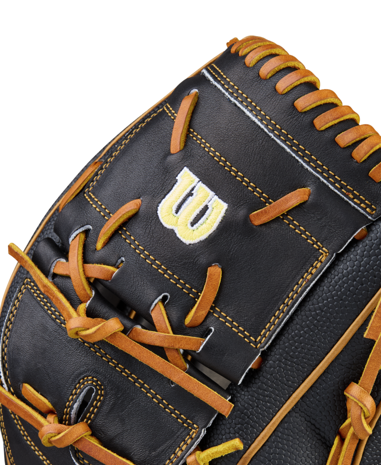 Wilson Men's 2026 A2000 Classics Series B125SS 12.5" Pitcher Baseball Glove