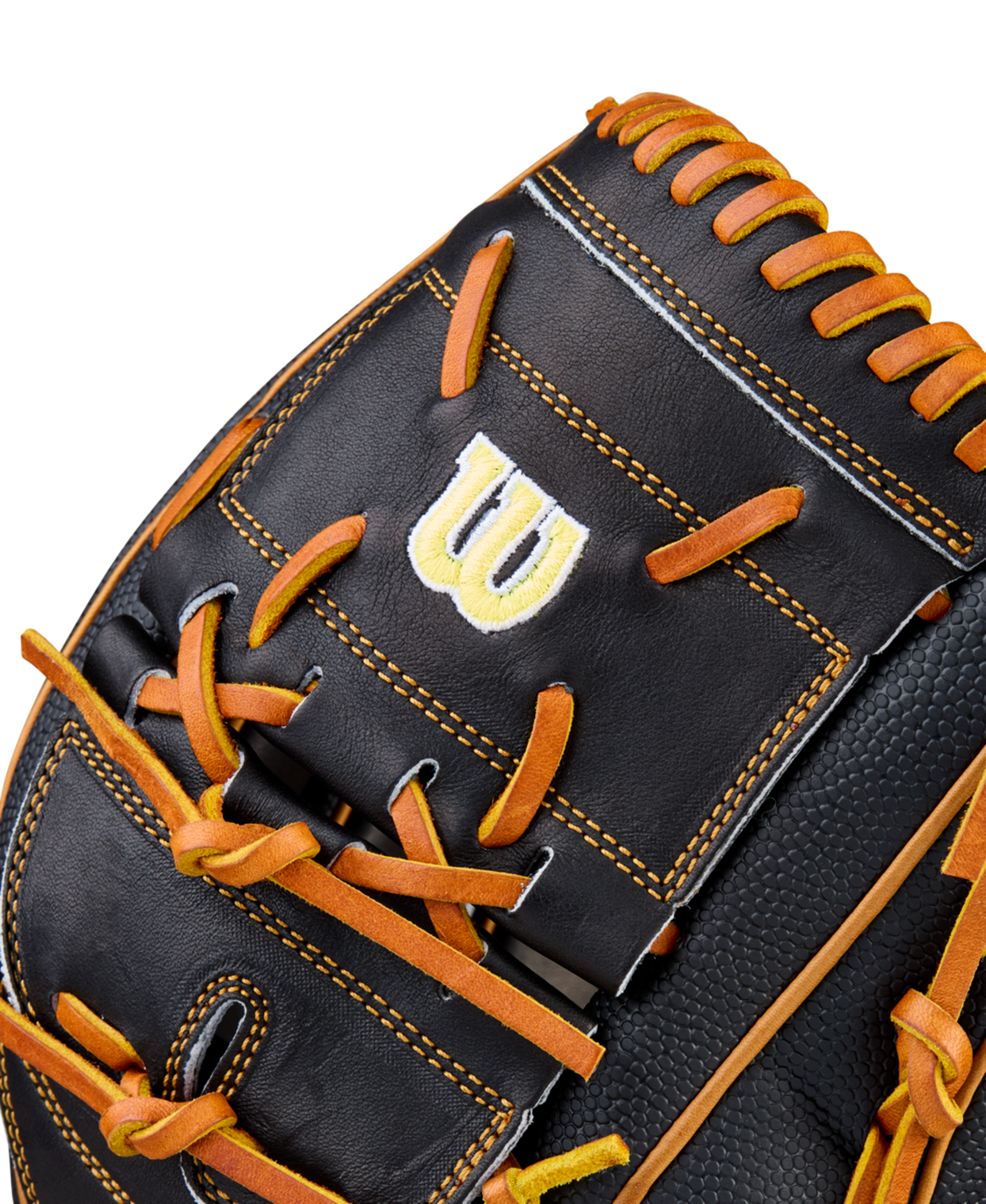Wilson Men's 2026 A2000 Classics Series B125SS 12.5" Pitcher Baseball Glove