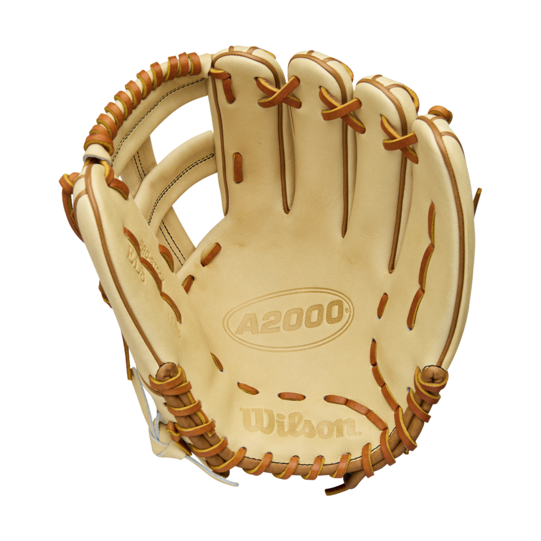 Wilson Men's 2026 A2000 Classics Series EL3 11.75" Infield Baseball Glove-1