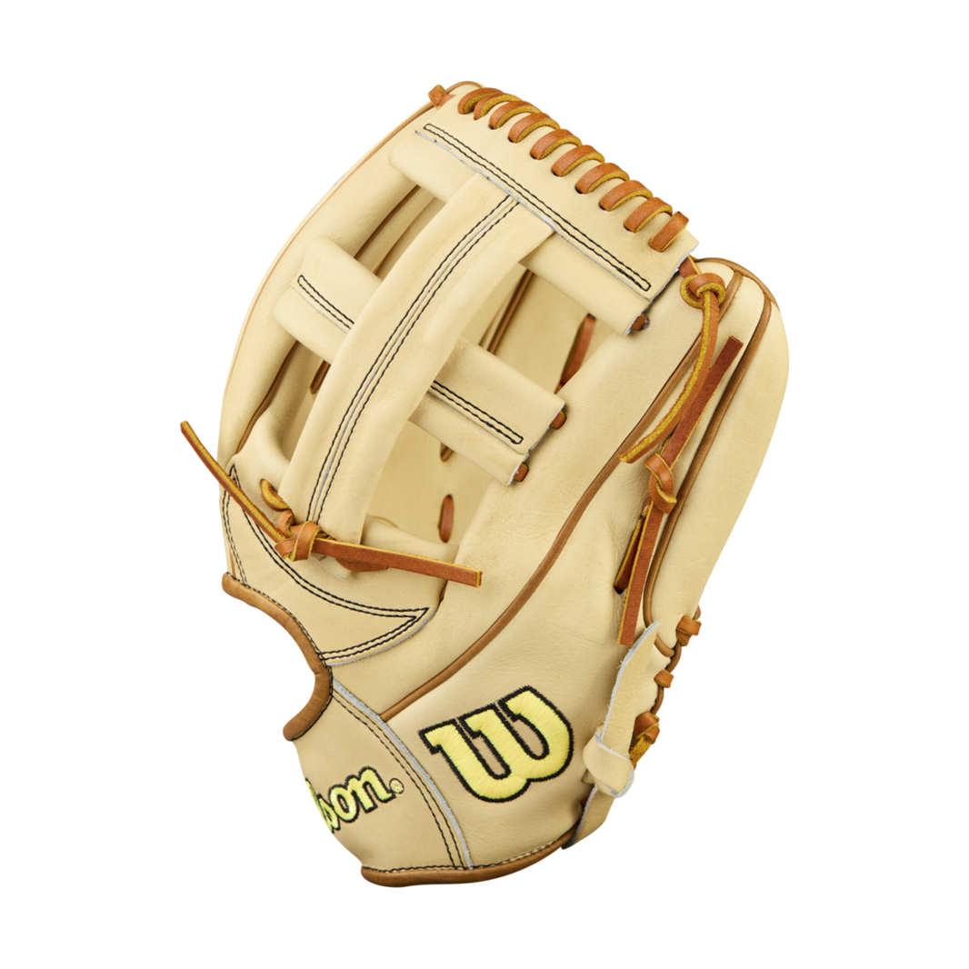 Wilson Men's 2026 A2000 Classics Series EL3 11.75" Infield Baseball Glove