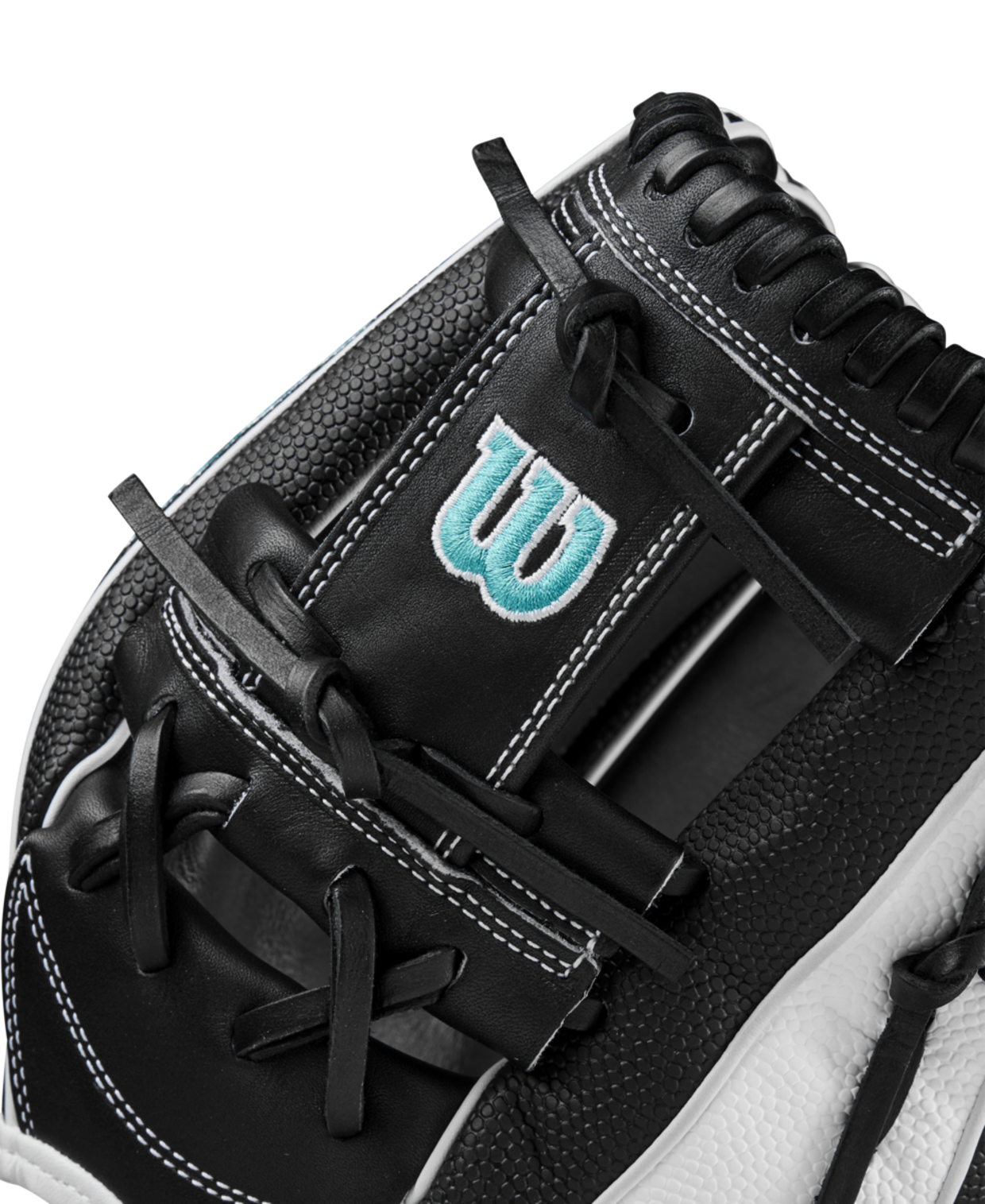 Wilson 2024 Fastpitch Classics Series A2000 H12SS 12" Infield Fastpitch Glove