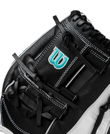 Wilson 2024 Fastpitch Classics Series A2000 H12SS 12" Infield Fastpitch Glove