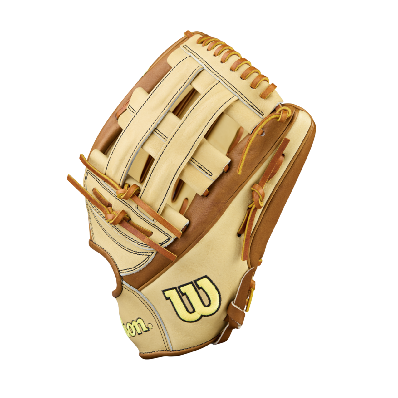 Wilson Men's 2026 A2000 Classics Series 1777 12.75" Outfield Baseball Glove
