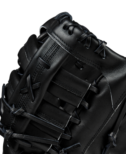 Wilson 2024 Baseball Classics Series A2000 1679 12.5" Baseball First Base Mitt