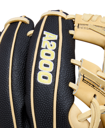 Wilson Men's 2026 A2000 Classics DP15SS 11.5" Infield Baseball Glove