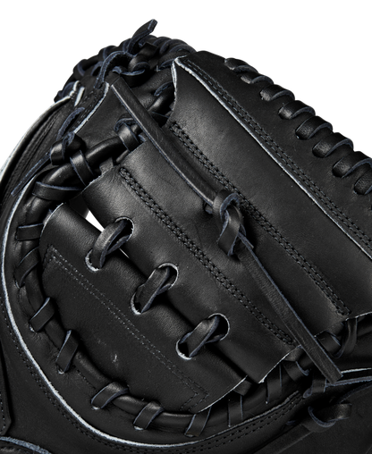 Wilson 2024 Baseball Classics Series A2000 M23 33.5" Baseball Catchers Mitt
