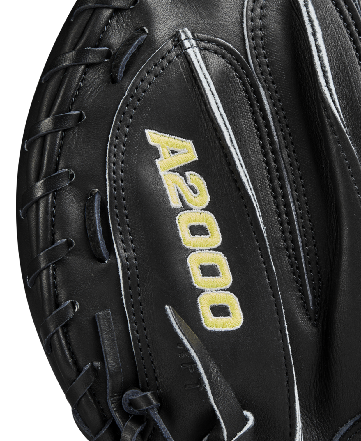 Wilson 2024 Baseball Classics Series A2000 M23 33.5" Baseball Catchers Mitt