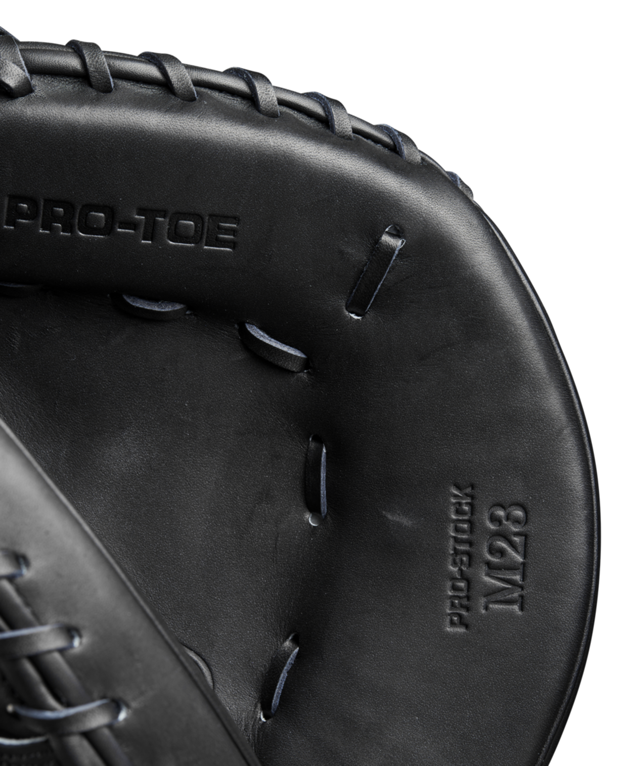 Wilson 2024 Baseball Classics Series A2000 M23 33.5" Baseball Catchers Mitt
