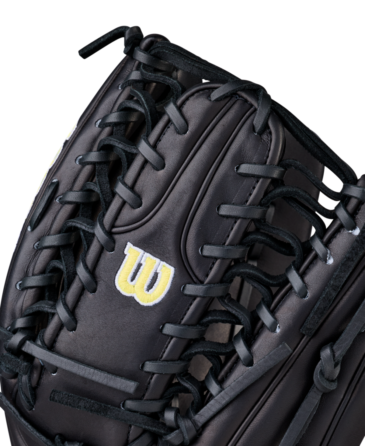 Wilson Men's 2026 A2000 Classics Series OT7 12.75" Outfield Baseball Glove