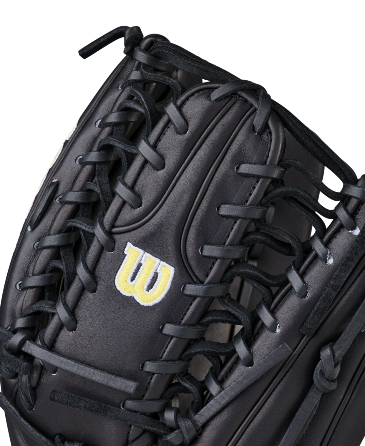 Wilson Men's 2026 A2000 Classics Series OT7 12.75" Outfield Baseball Glove