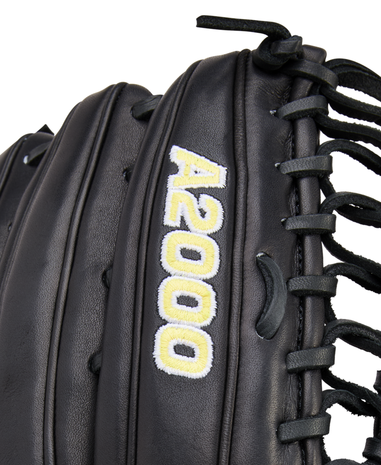 Wilson Men's 2026 A2000 Classics Series OT7 12.75" Outfield Baseball Glove