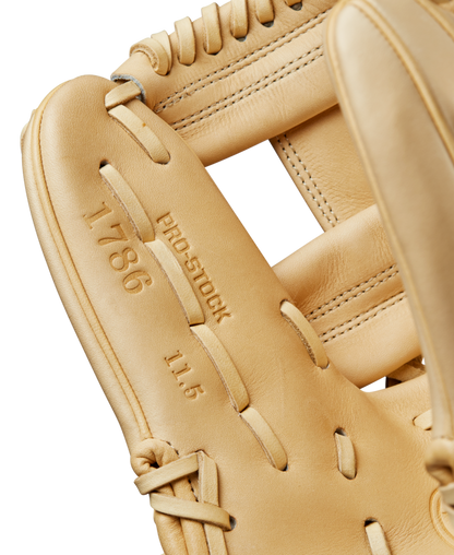Wilson 2024 Baseball Classics Series A2000 1786 11.5" Infield Baseball Glove