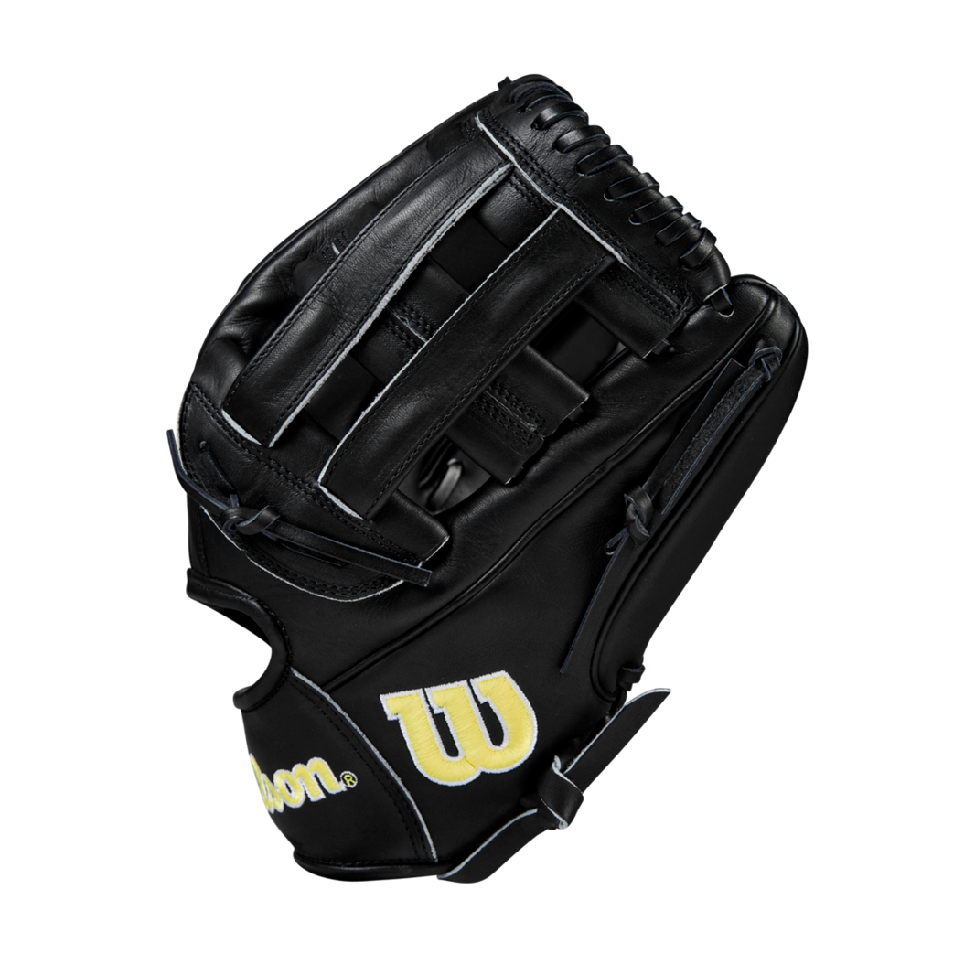 Wilson 2024 Baseball Classics Series A2000 DW5 12" Infield Baseball Glove