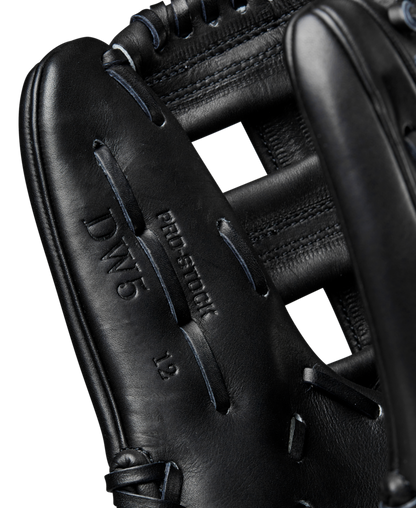 Wilson 2024 Baseball Classics Series A2000 DW5 12" Infield Baseball Glove