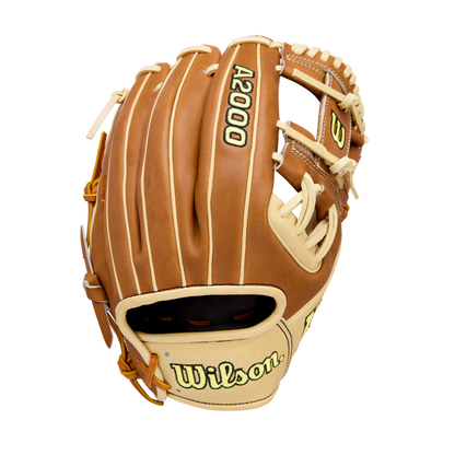 Wilson Men's 2026 A2000 Classics Series 1975 11.75" Infield Baseball Glove