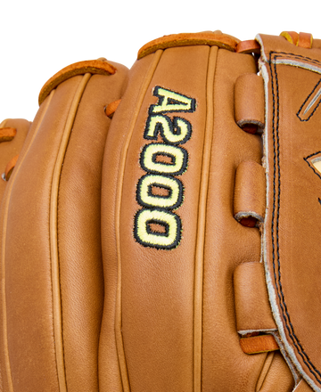 Wilson Men's 2026 A2000 Classics Series B23 12" Pitcher Baseball Glove