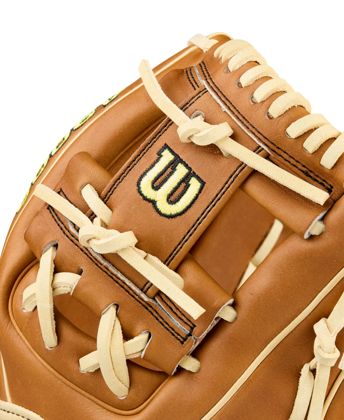Wilson Men's 2026 A2000 Classics Series DP15 11.5" Infield Baseball Glove