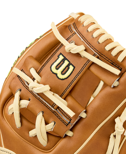 Wilson Men's 2026 A2000 Classics Series DP15 11.5" Infield Baseball Glove