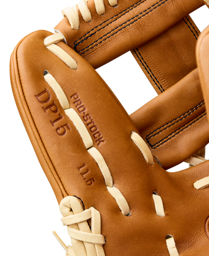 Wilson Men's 2026 A2000 Classics Series DP15 11.5" Infield Baseball Glove