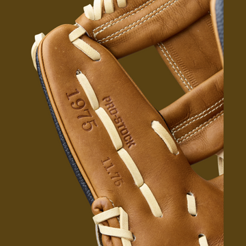 Wilson Men's 2026 A2000 Classics Series 1975SS 11.75" Infield Baseball Glove
