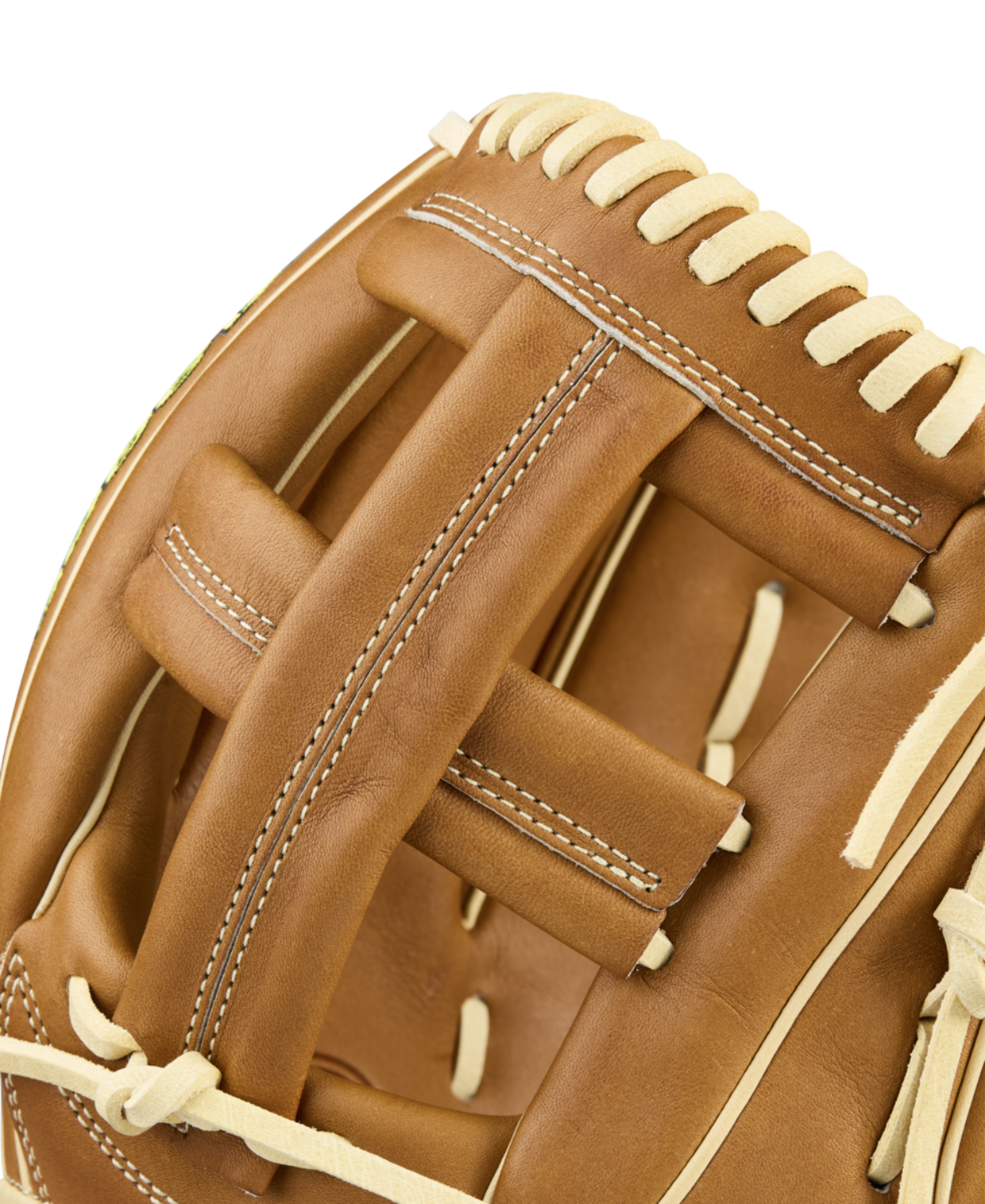Wilson Men's 2026 A2000 Classics Series EL3 11.75" Infield Baseball Glove