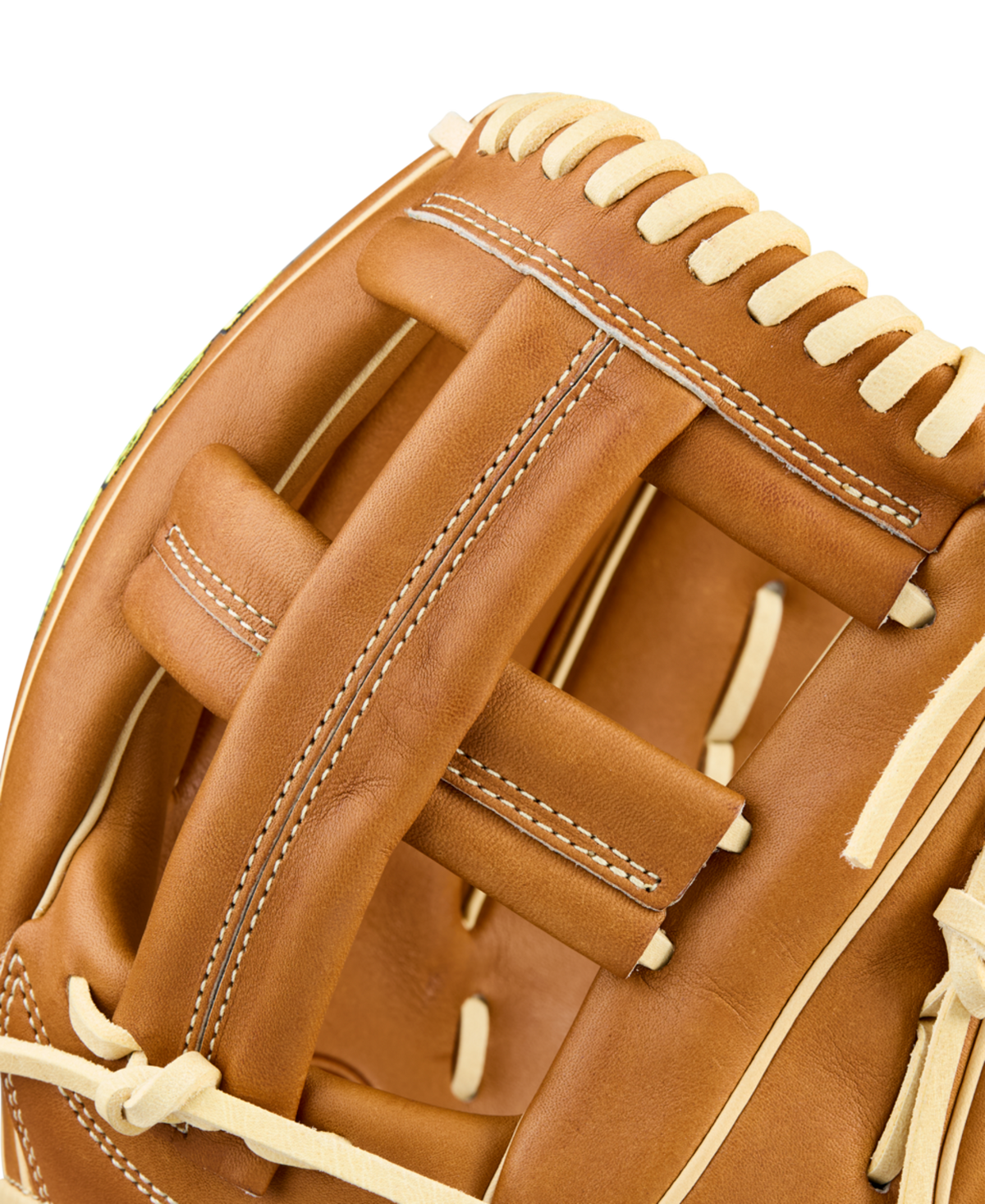 Wilson Men's 2026 A2000 Classics Series EL3 11.75" Infield Baseball Glove