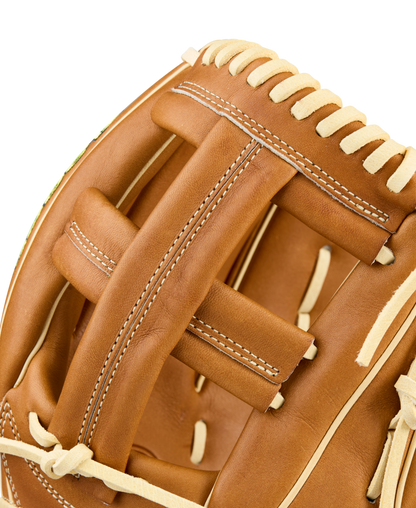Wilson Men's 2026 A2000 Classics Series EL3 11.75" Infield Baseball Glove