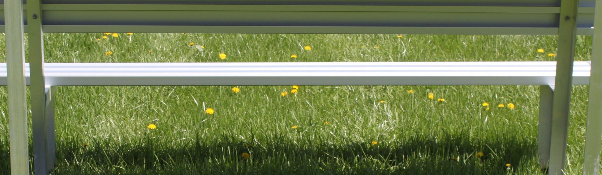 Gared Spectator Bench