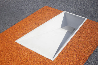 Gill Athletics Cast Alumnum White Track & Field Vault Box
