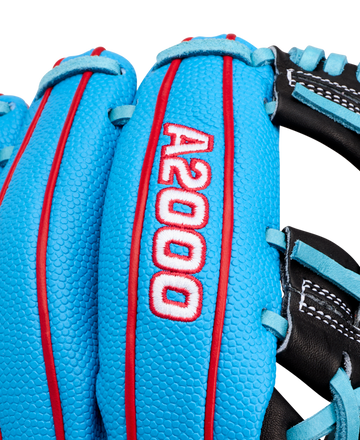 2027 Wilson A2000 1786SS Infield Baseball Glove