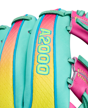 2027 Wilson A2000 1727SS Infield Baseball Glove