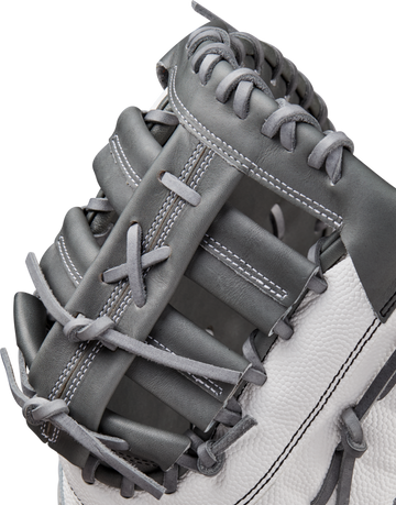 Wilson 2024 Fastpitch Classics Series A2000 1620FPSS 12.5" Fastpitch First Base Mitt