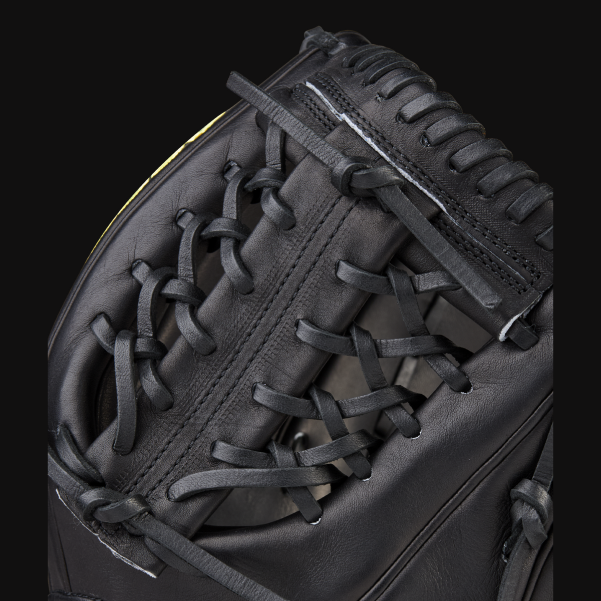 Wilson Men's 2026 A2000 Classics Series 1789 11.5" Infield Baseball Glove