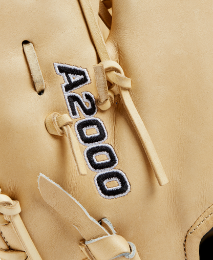 Wilson 2024 Baseball Classics Series A2000 1679 12.5" Baseball First Base Mitt