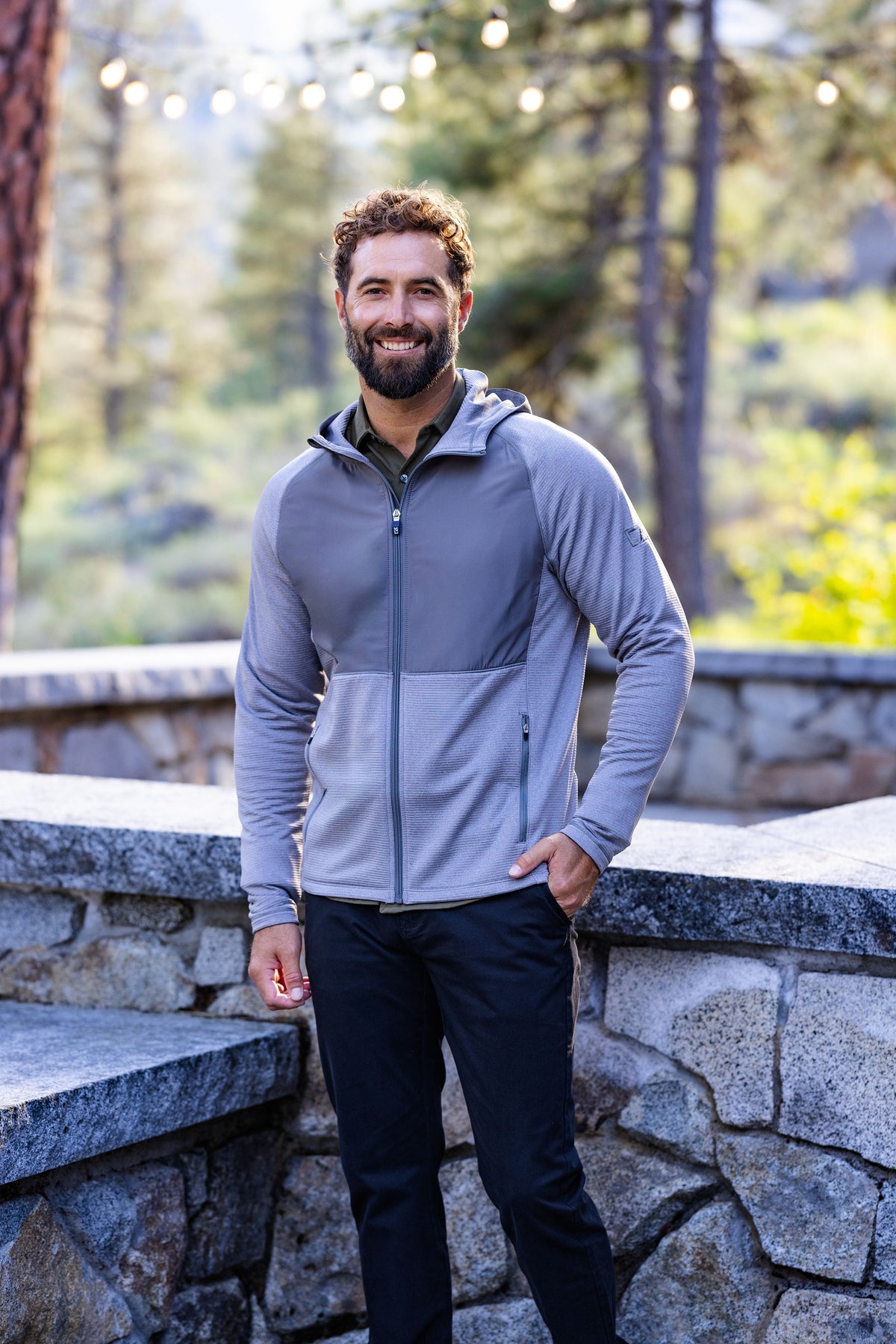 Cutter & Buck Men's Peshastin Hybrid Full Zip Jacket