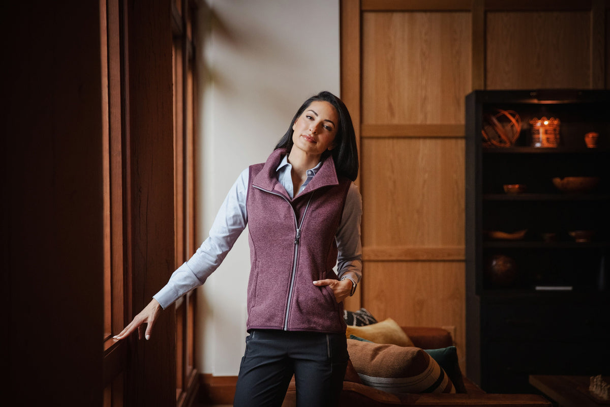 Cutter & Buck Women's Mainsail Sweater-Knit Full Zip Asymmetrical Vest