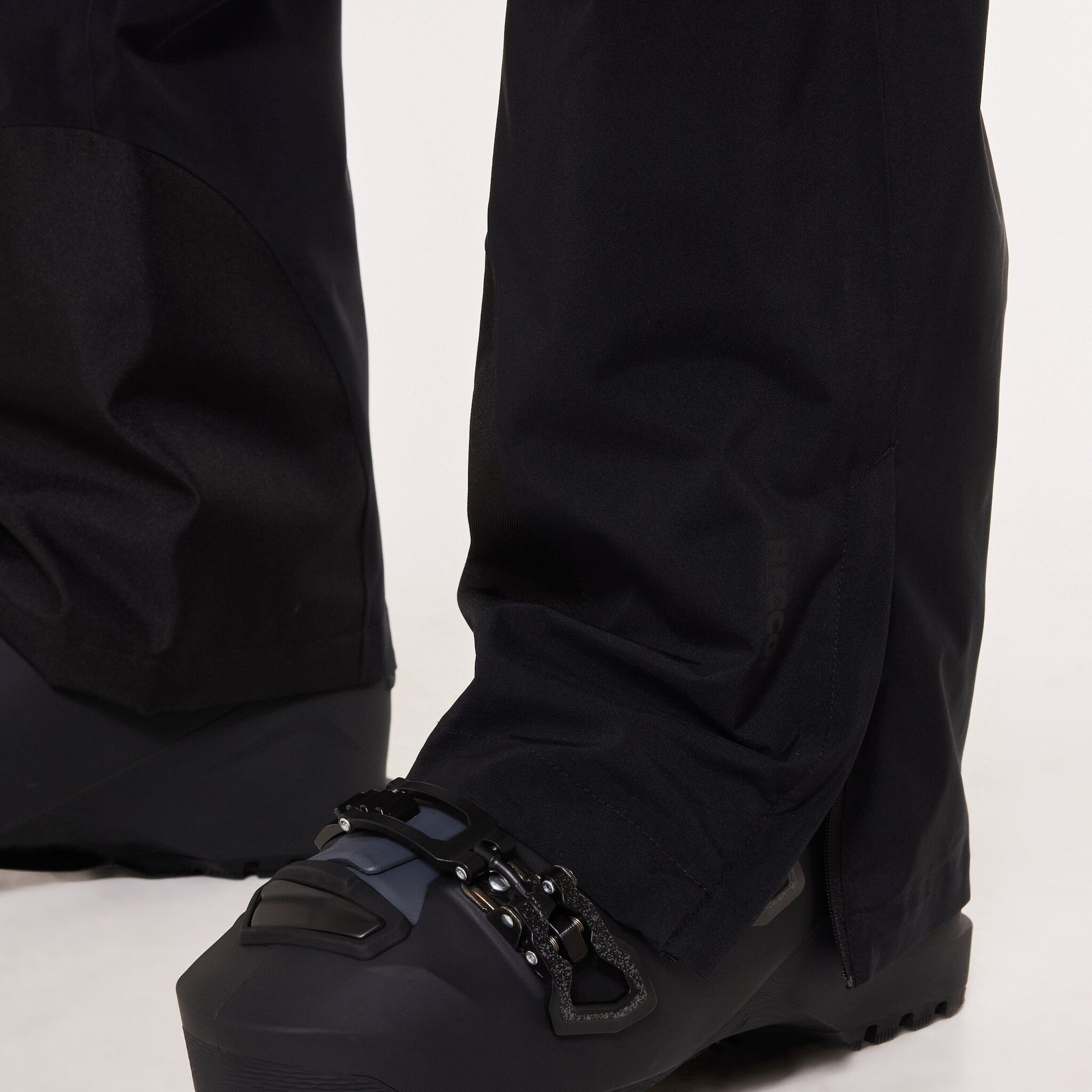 Oakley Men's Unbound Gore-Tex Shell Pants 2.0