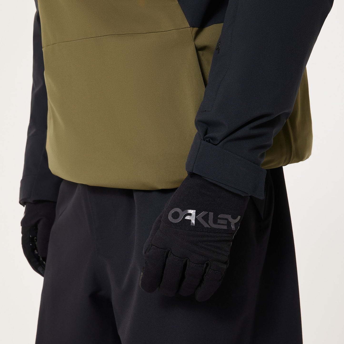 Oakley Men's TNP TBT Insulated Anorak