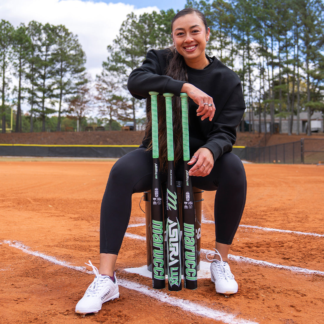 Marucci Asura Lux 1PC Fastpitch Softball Bat: -11, -10